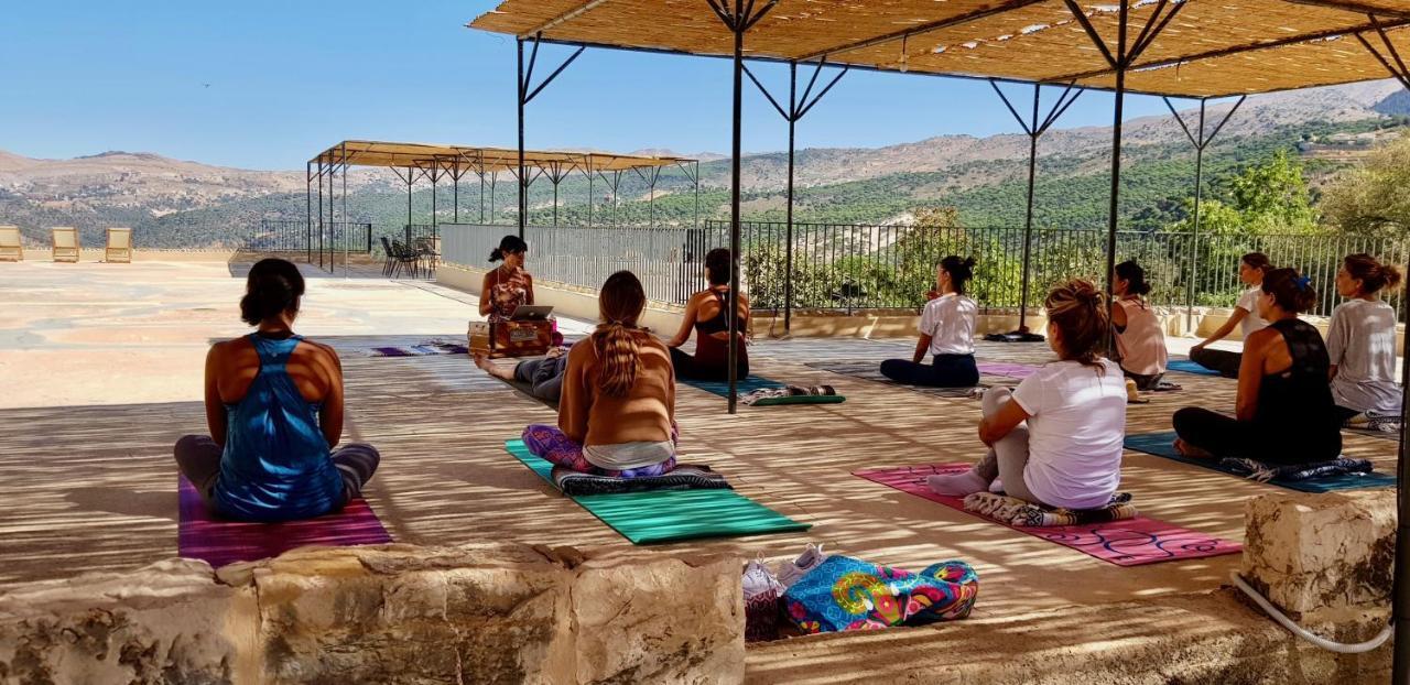 La Maison Des Sources Hotel Ain Zhalta Kültér fotó